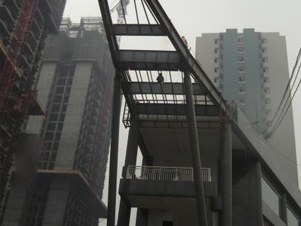 裝飾角主體鋼構安裝