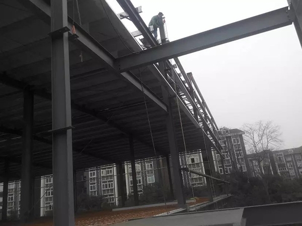 重慶多、高層鋼結(jié)構(gòu)工程(加工,安裝)-重慶友杰鋼結(jié)構(gòu)有限公司